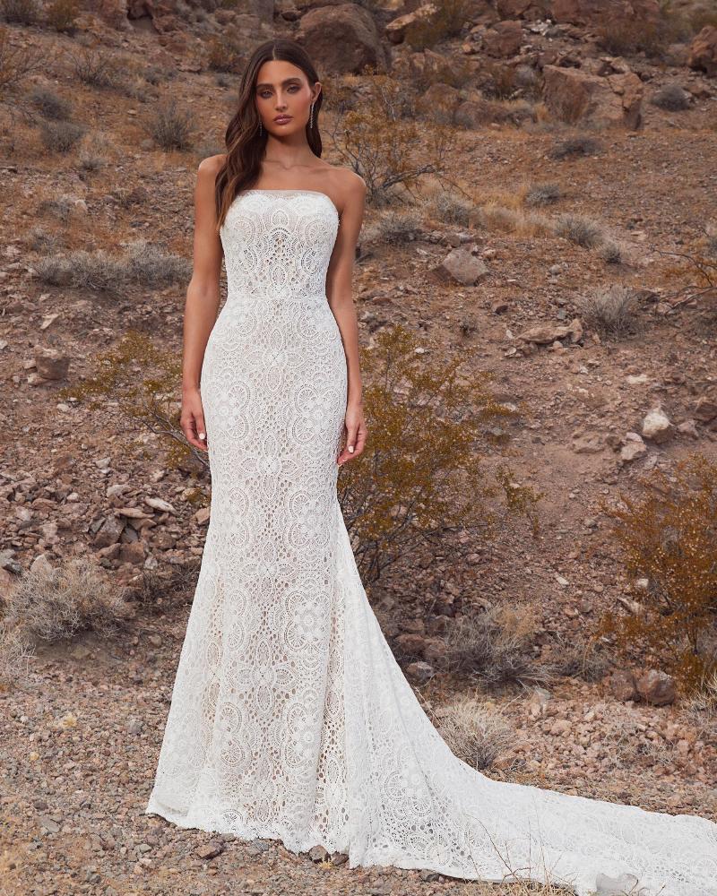 Lp2401 vintage boho wedding dress with lace and sheath silhouette4